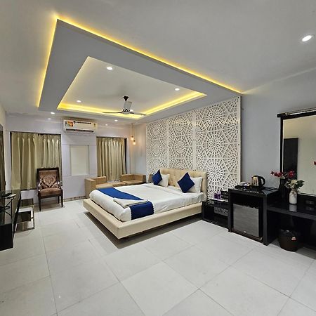 Hotel Mk Vivanta Gwalijar Zewnętrze zdjęcie