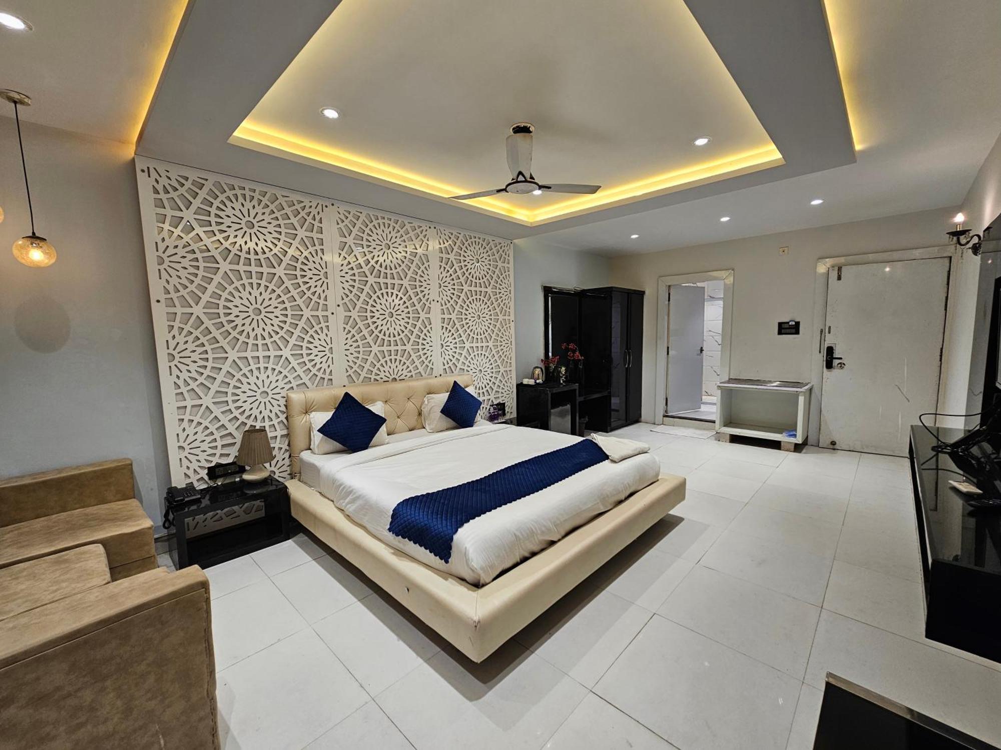 Hotel Mk Vivanta Gwalijar Zewnętrze zdjęcie