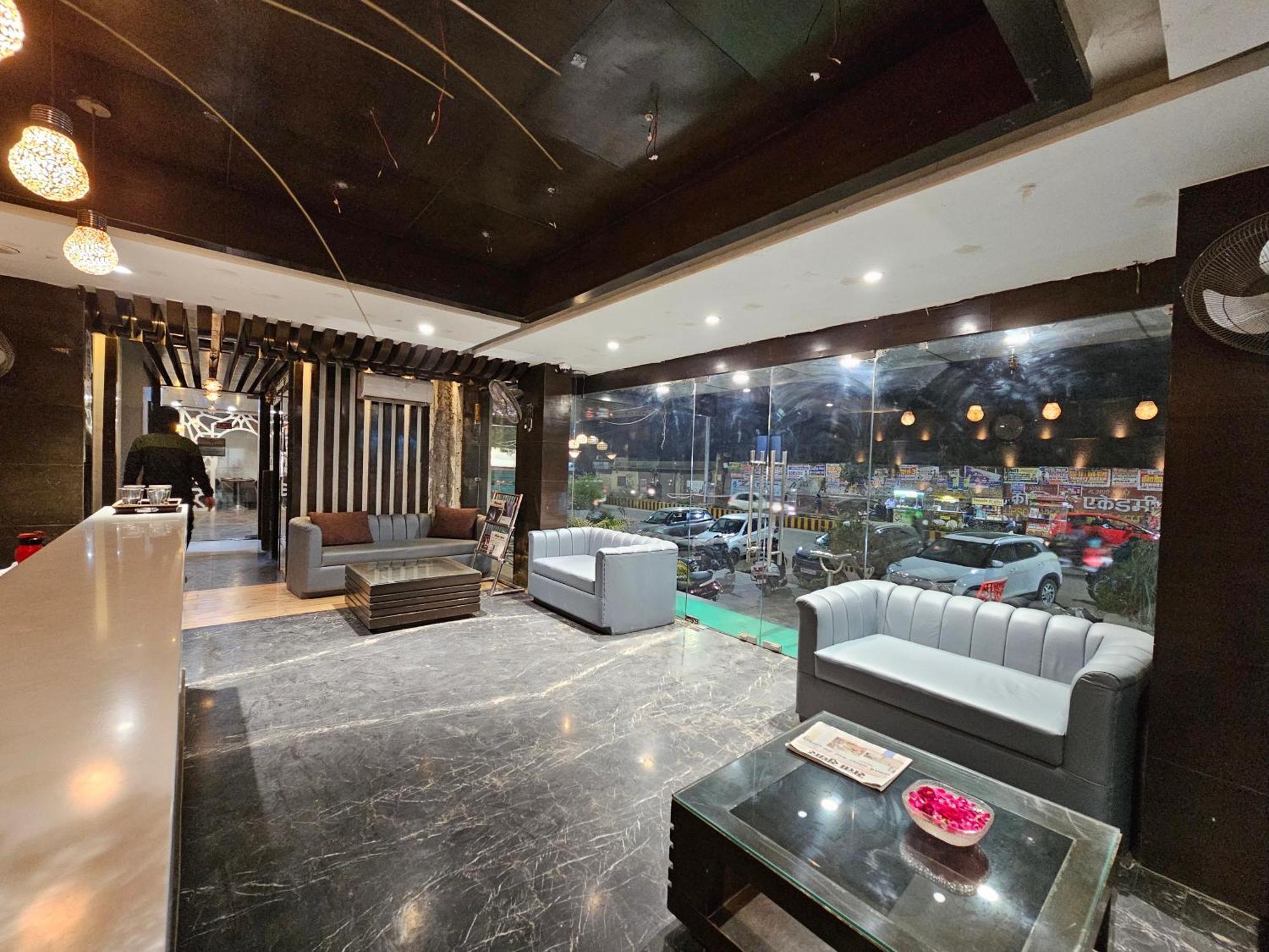 Hotel Mk Vivanta Gwalijar Zewnętrze zdjęcie