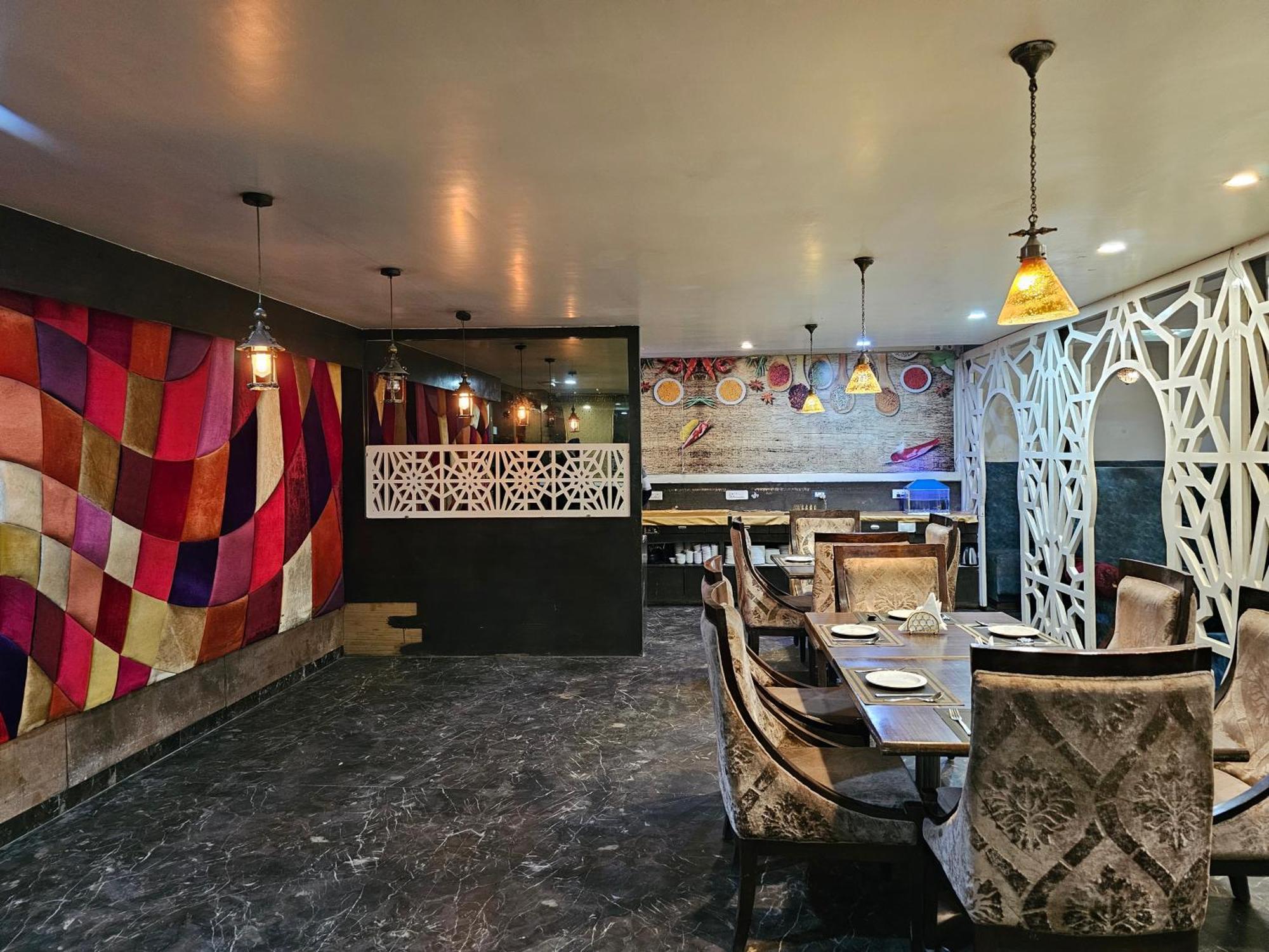 Hotel Mk Vivanta Gwalijar Zewnętrze zdjęcie