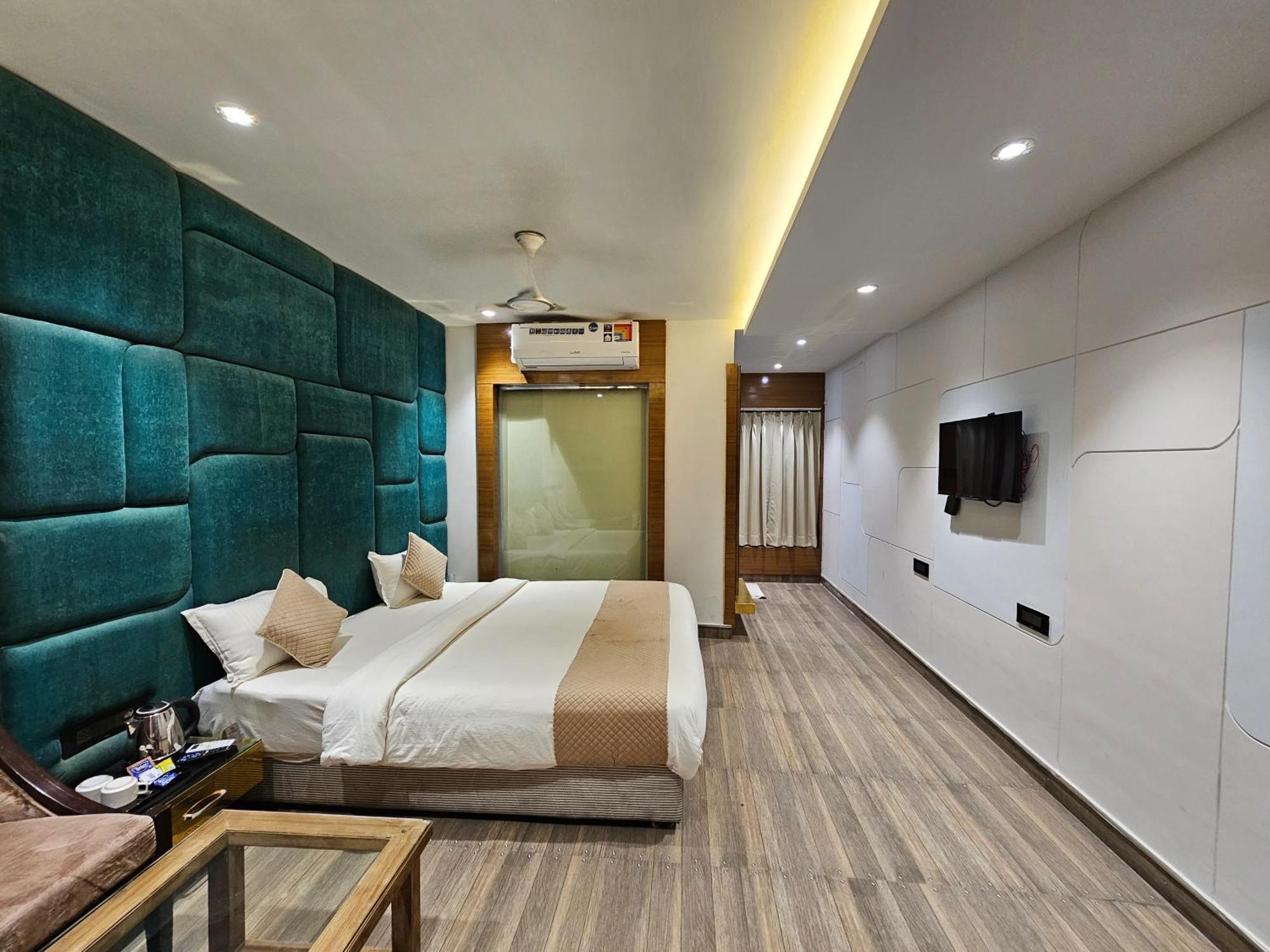 Hotel Mk Vivanta Gwalijar Zewnętrze zdjęcie