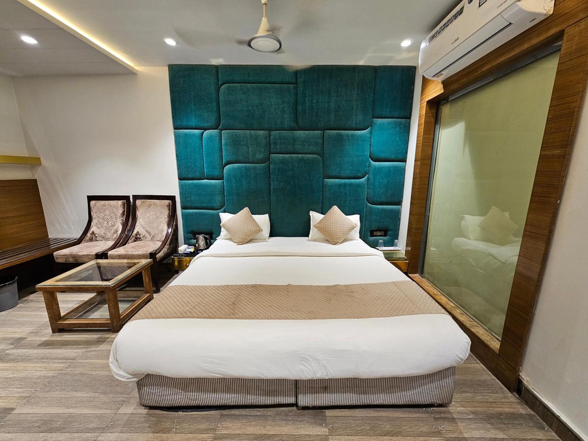 Hotel Mk Vivanta Gwalijar Zewnętrze zdjęcie