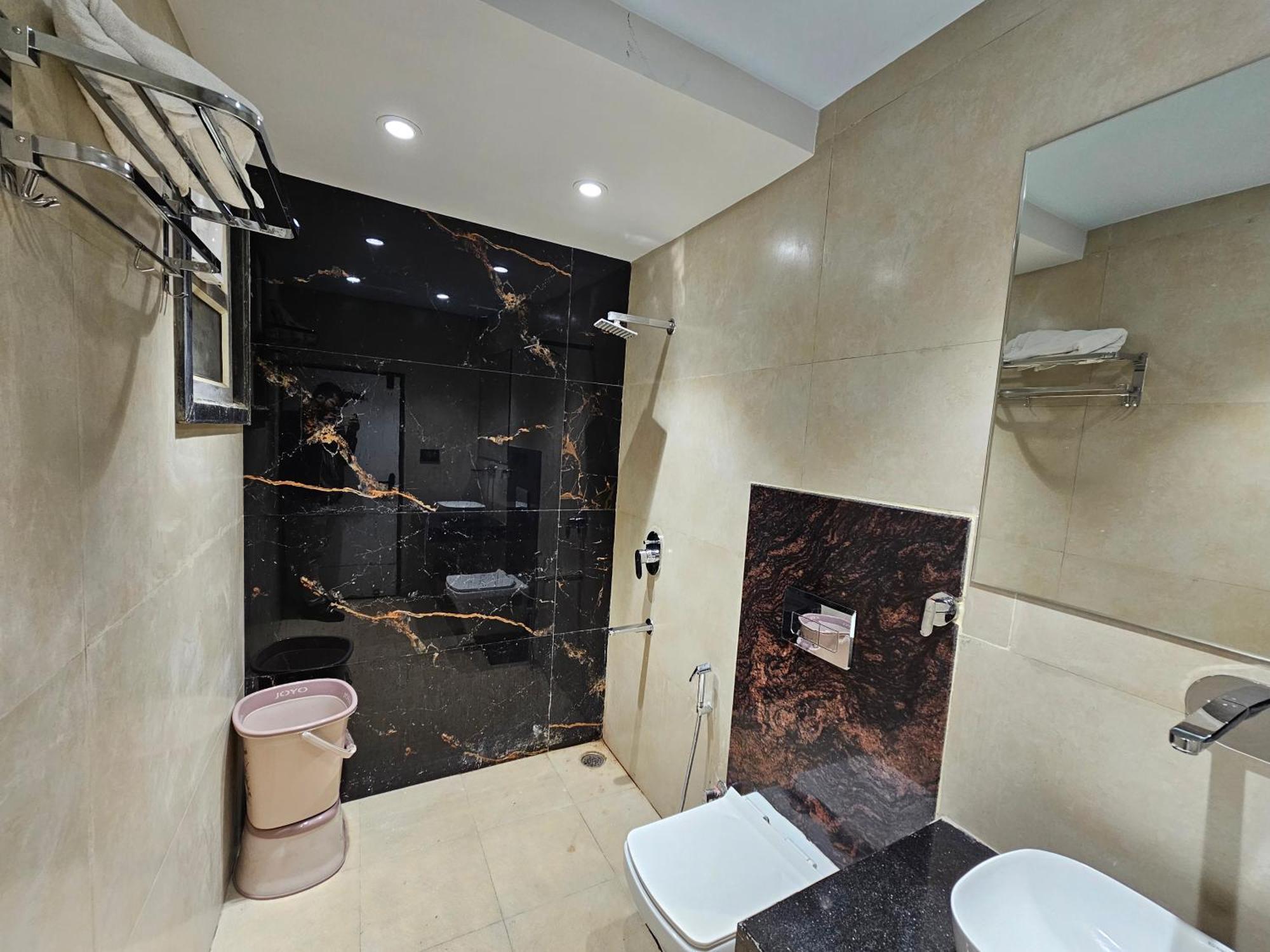 Hotel Mk Vivanta Gwalijar Zewnętrze zdjęcie